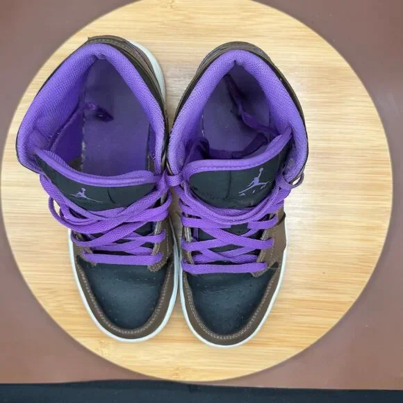 Air Jordan 1 Mid "Palomino" (GS) Youth Size 4.5Y - Picture 9 of 11